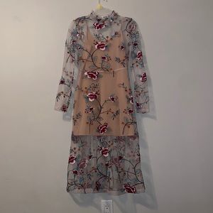 Long flower dress. Long sleeve